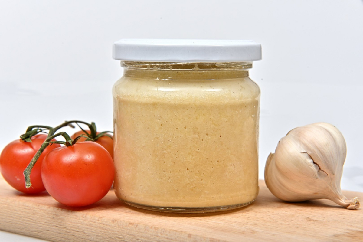 Serek topiony wiejski z borowikami 200g Serek topiony wiejski z borowikami 200g
