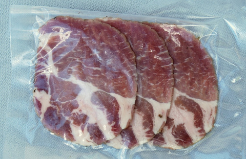Karkówka na zimno plastry rzemieślnicze ok 150g Karkówka na zimno plastry rzemieślnicze ok 150g