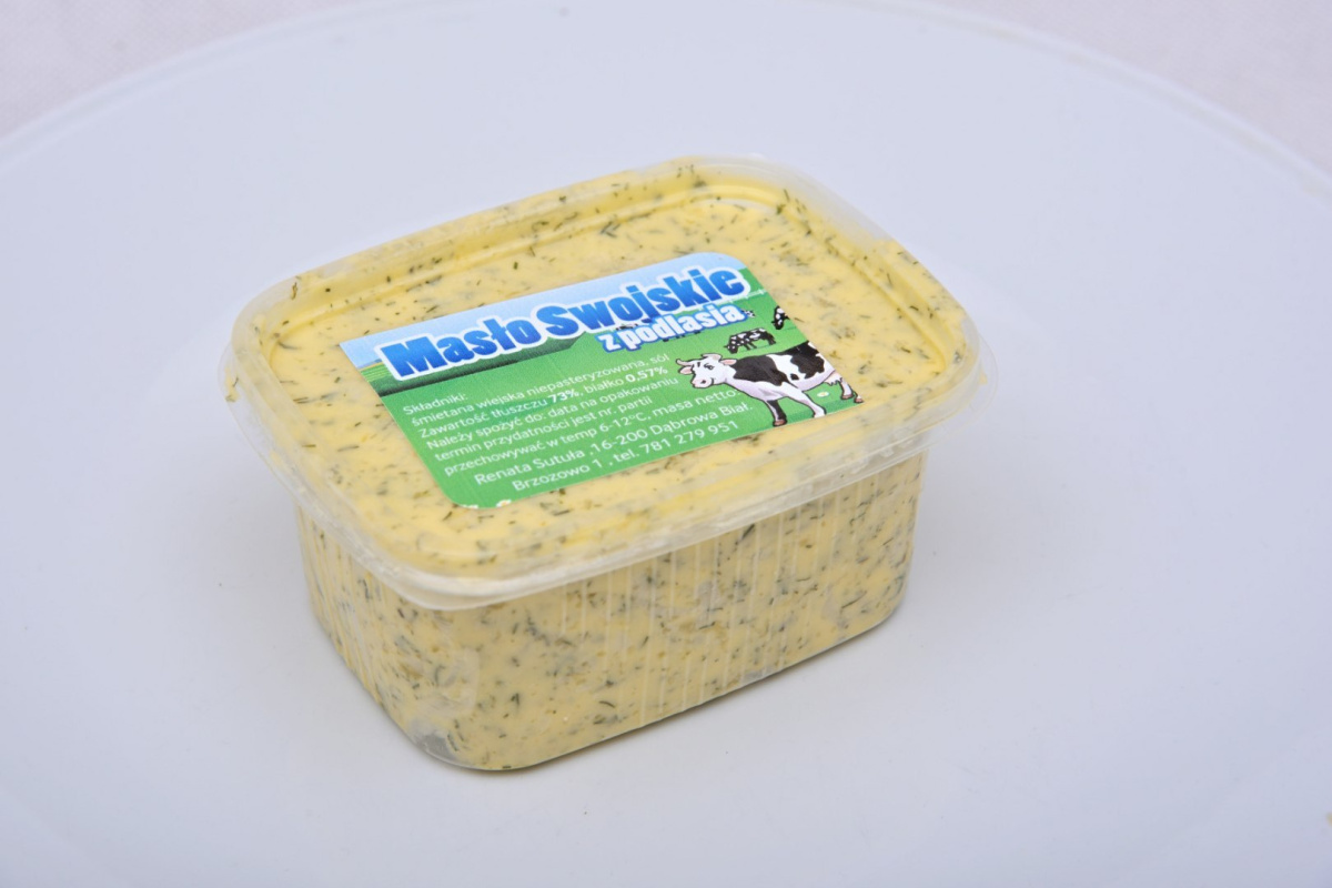Masło wiejskie czosnkowe niepasteryzowane 500g Masło wiejskie czosnkowe niepasteryzowane 500g