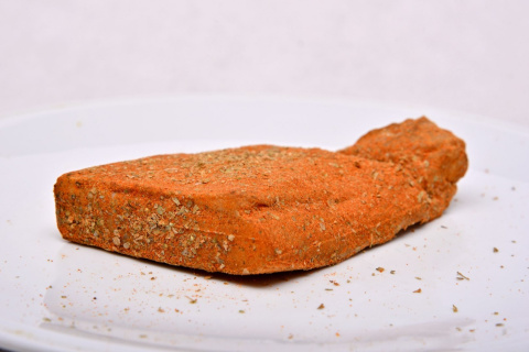 Słonina surowa w przyprawach na ostro 1000g Słonina surowa w przyprawach na ostro 1000g