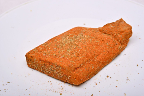 Słonina surowa w przyprawach na ostro 1000g Słonina surowa w przyprawach na ostro 1000g