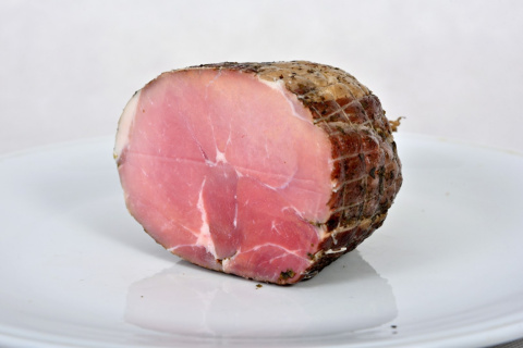 Szynka wiejska wędzona na zimno około 500g Szynka wiejska wędzona na zimno około 500g