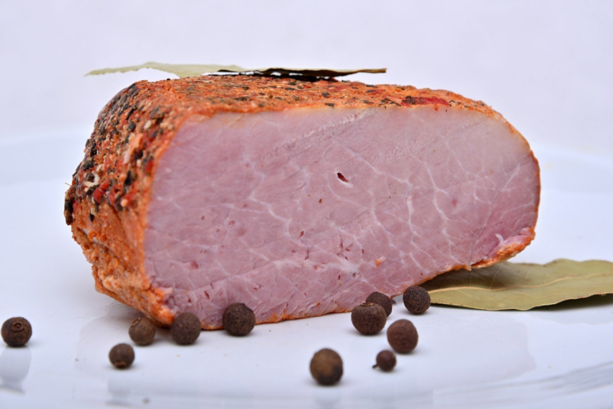 Polędwica staropolska w przyprawach 1000g Polędwica staropolska w przyprawach 1000g