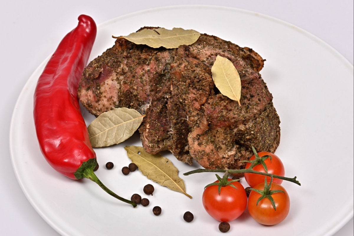 Golonka Podlaska pieczona około 800 g Golonka Podlaska pieczona około 800 g