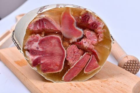 Salceson ozorkowy szlachetny około 300g Salceson ozorkowy szlachetny około 300g