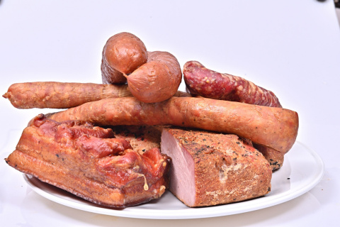 Paczka wędlin swojskich naturalnych ok 2 kg Paczka wędlin swojskich naturalnych ok 2 kg