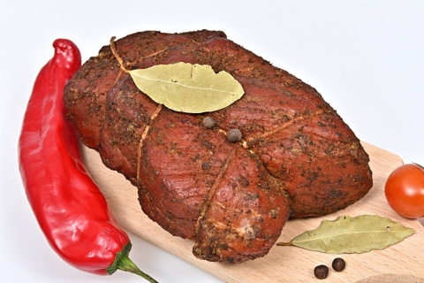 Szynka staropolska w przyprawach 1000g Szynka staropolska w przyprawach 1000g