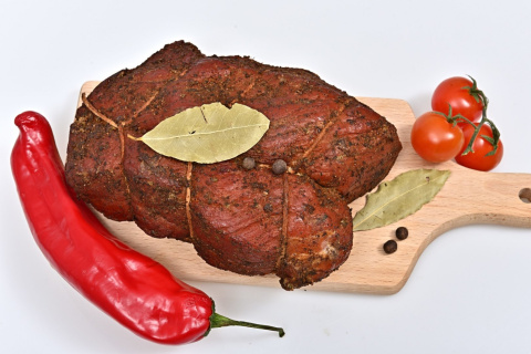 Szynka staropolska w przyprawach 1000g Szynka staropolska w przyprawach 1000g