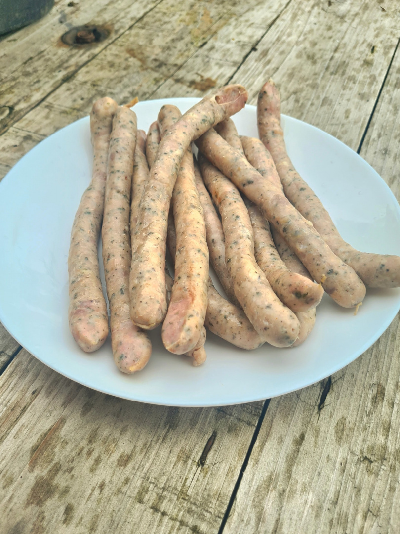 Kiełbasa biała wiejska parzona na grilla ok 500g Kiełbasa biała wiejska parzona na grilla ok 500g