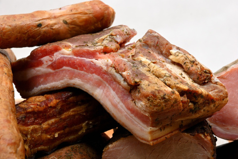 Paczka degustacyjna wędlin litewskich ok 2 kg Paczka degustacyjna wędlin litewskich ok 2 kg