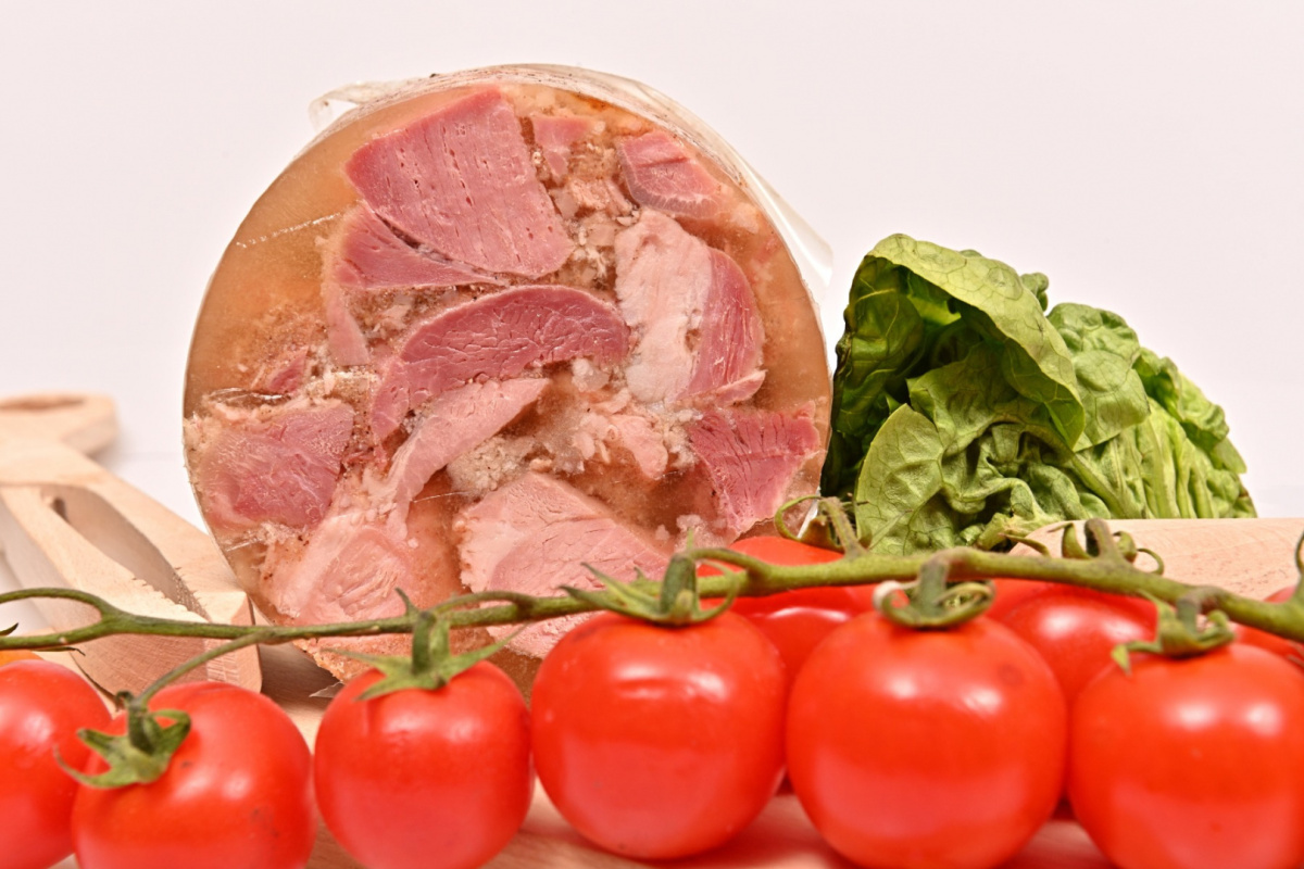 Salceson ozorkowy wiejski około 1000g Salceson ozorkowy wiejski około 1000g