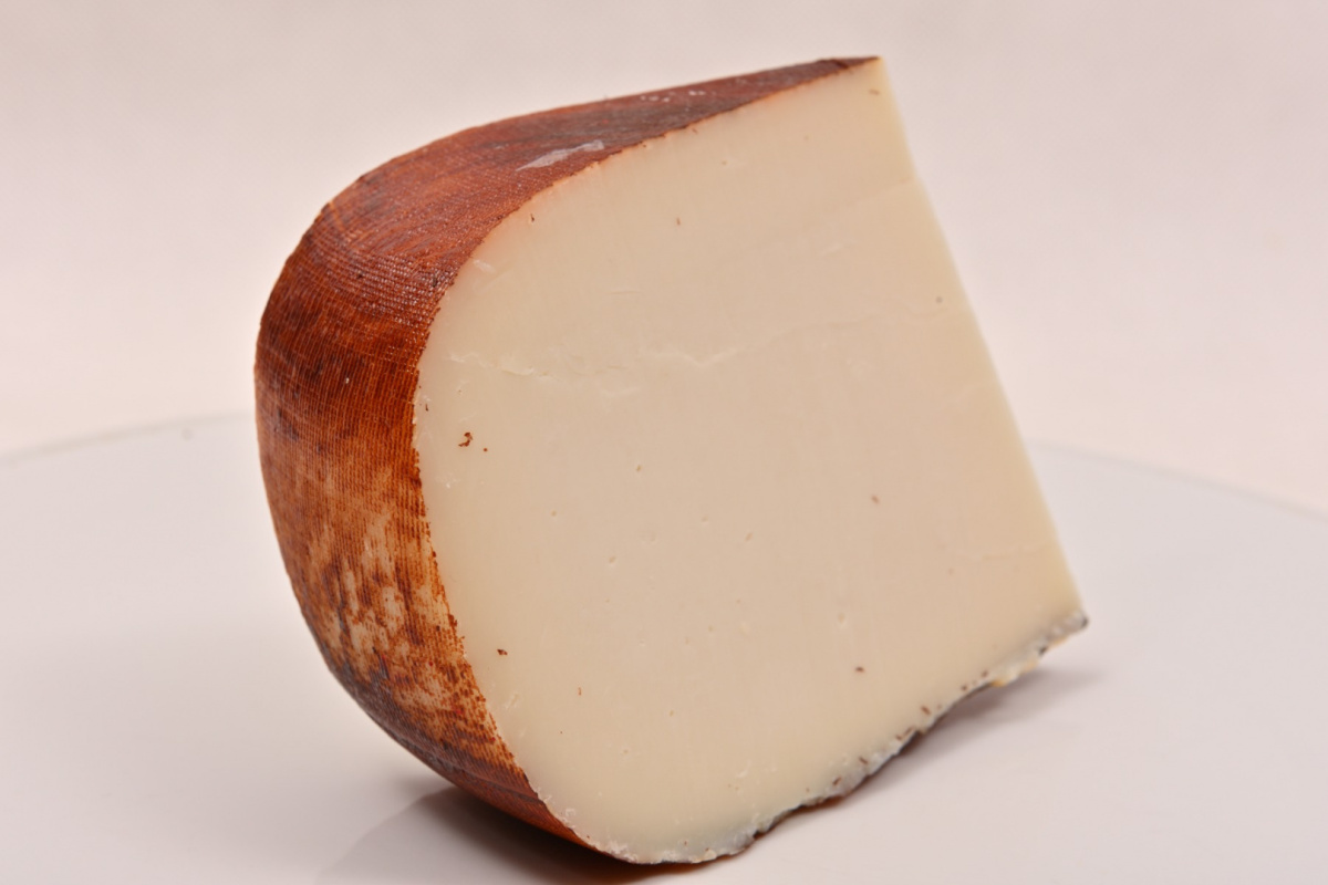 Ser kozi żółty Gouda 1000 g Ser kozi żółty Gouda 1000 g