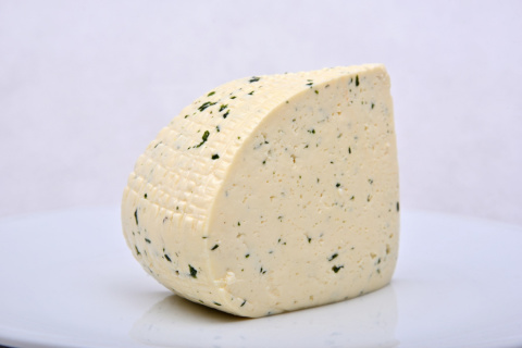 Ser podpuszczkowy bazylia czosnek ok 500g Ser podpuszczkowy bazylia czosnek ok 500g