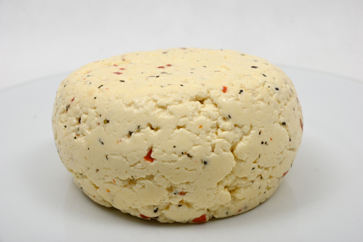 Ser podpuszczkowy z mleka koziego mięta ok 250g Ser podpuszczkowy z mleka koziego mięta ok 250g
