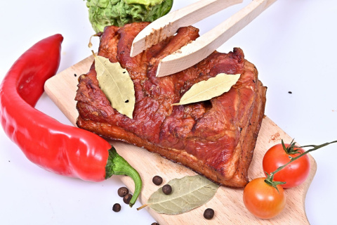 Box wędlin staropolskich w przyprawach ok 2kg Box wędlin staropolskich w przyprawach ok 2kg